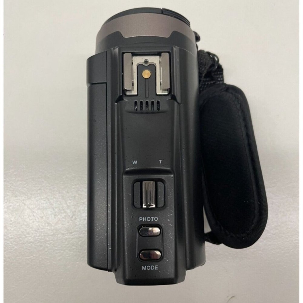 Digital Video Camera - Picture 4 of 6